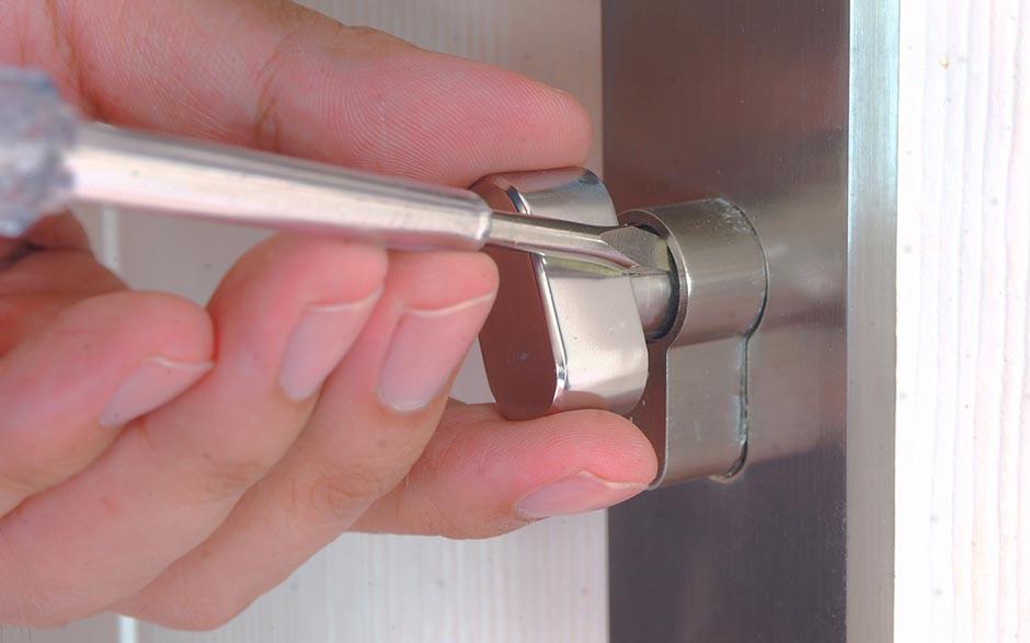 ouvrire une porte Villiers-sur-Marne