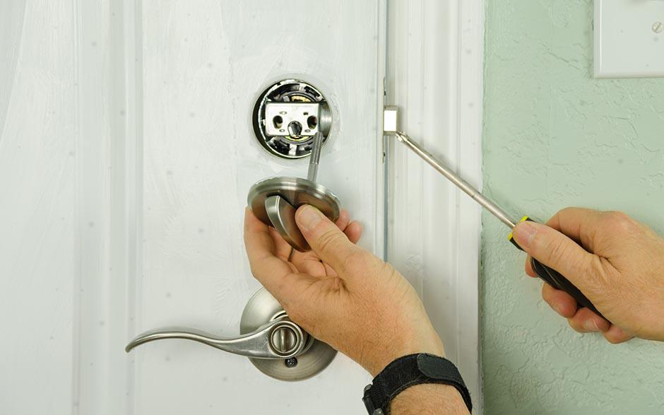 serrurier ouverture de porte service Noisiel